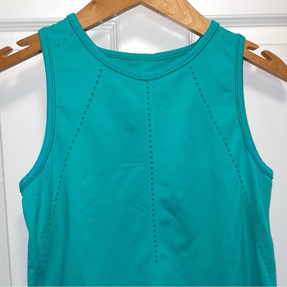 Athleta Foothills Tank Small Seafoam Workout Top - Picture 3 of 9